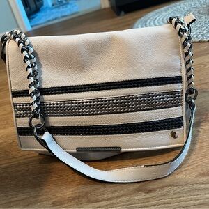 Women's White Leather Chain-Accent Shoulder Bag